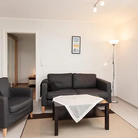 2 Apartment *